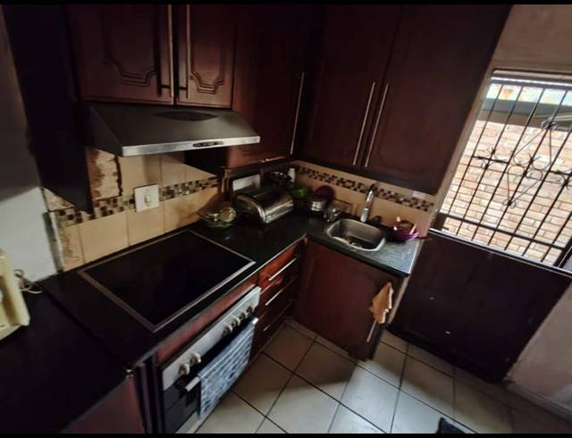 3 BEDROOM HOUSE FOR SALE IN DANVILLE